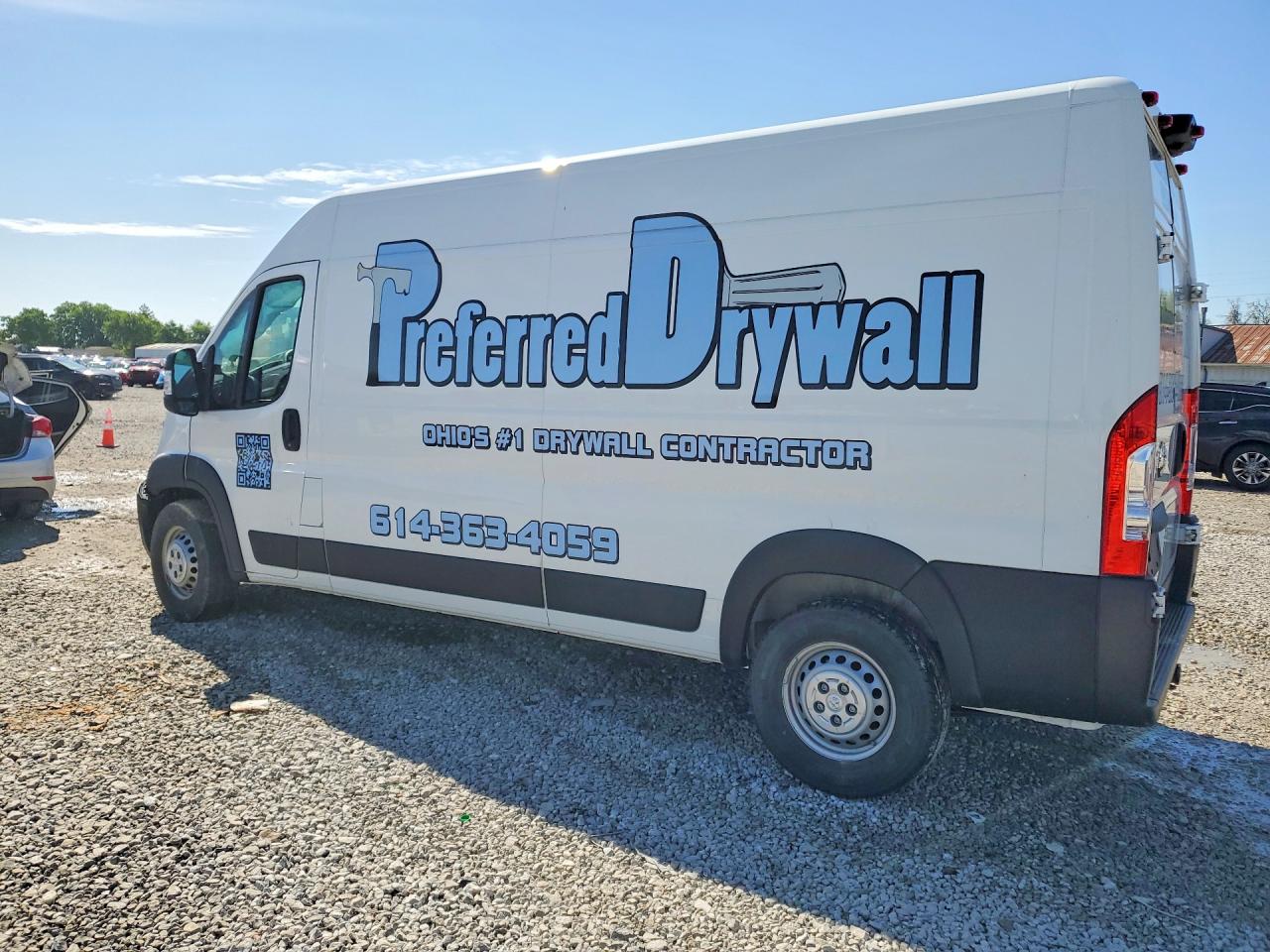2024 RAM Promaster 2500 — VIN 3C6LRVDG2RE121793 — photo 2